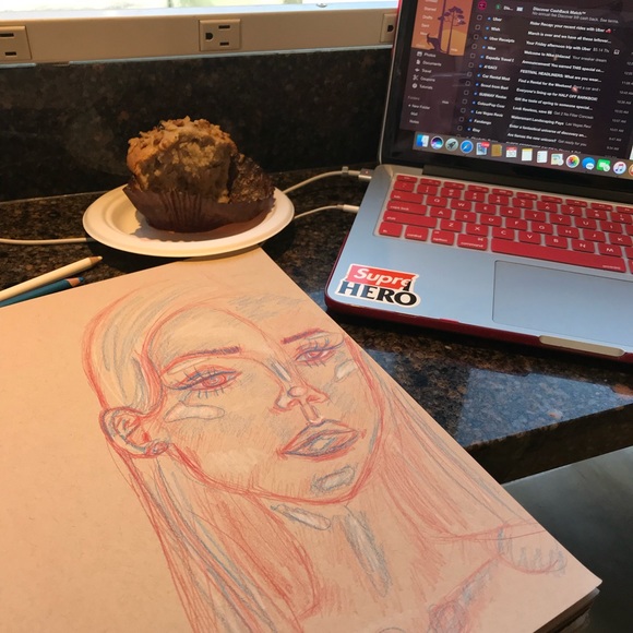 Meet your Posher, Mariah - Picture 6 of 8